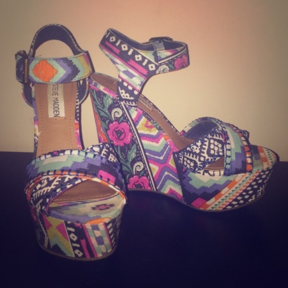 Steve Madden Wedges